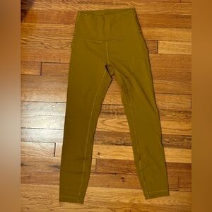 Lululemon Wunder Under Train 28” Leggings